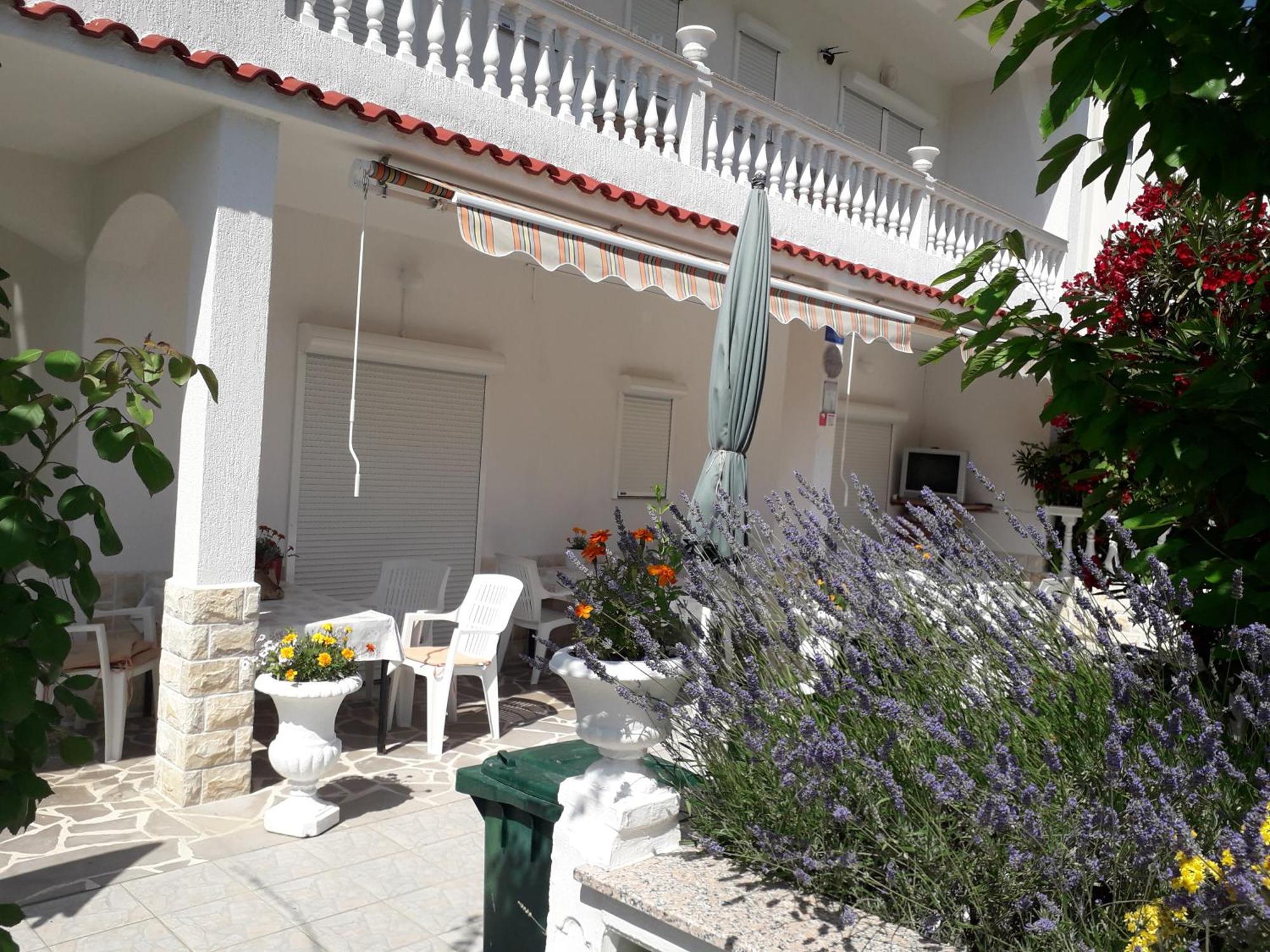 Lovely Meta Apartments Palit Εξωτερικό φωτογραφία