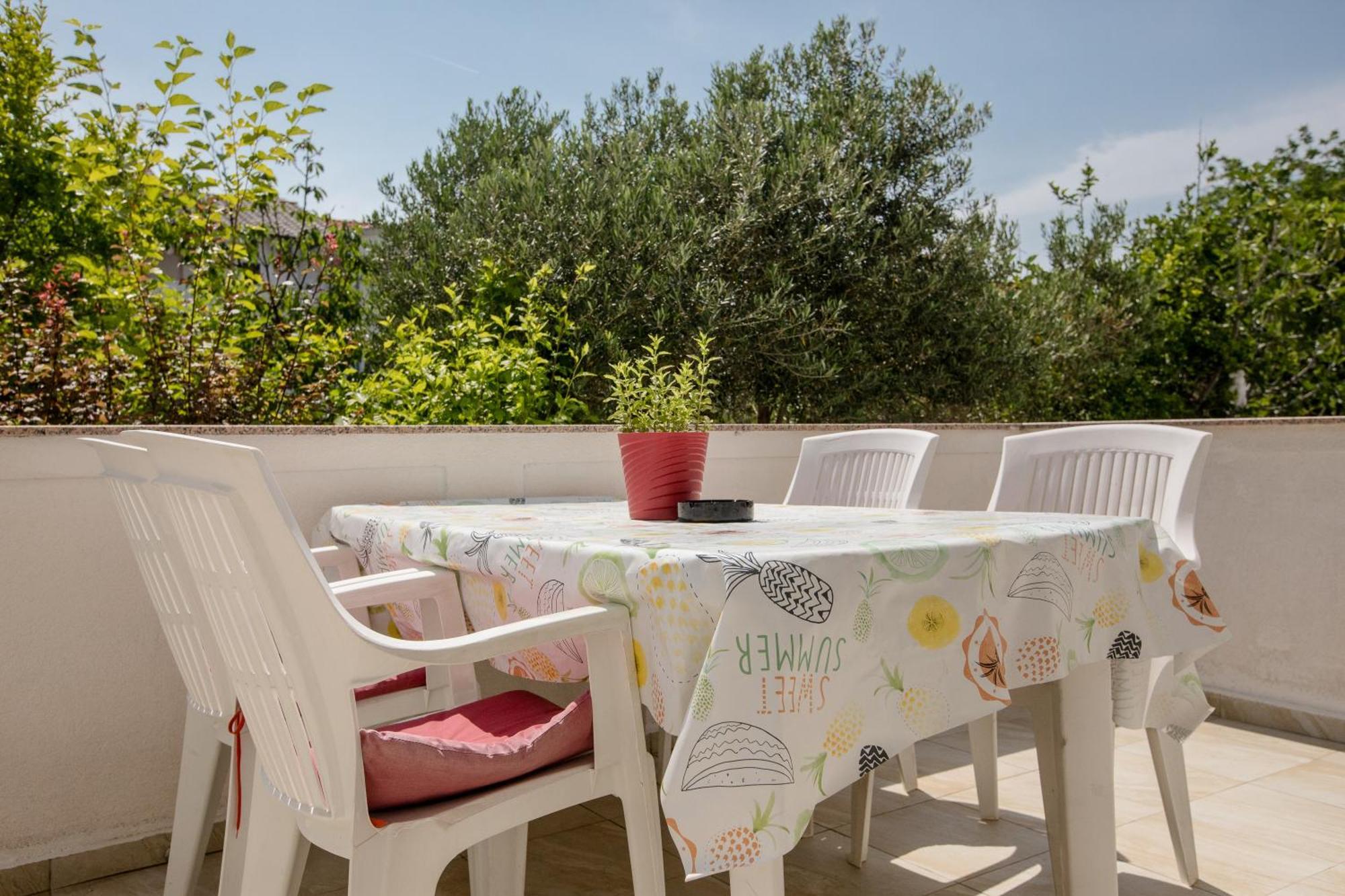 Lovely Meta Apartments Palit Εξωτερικό φωτογραφία